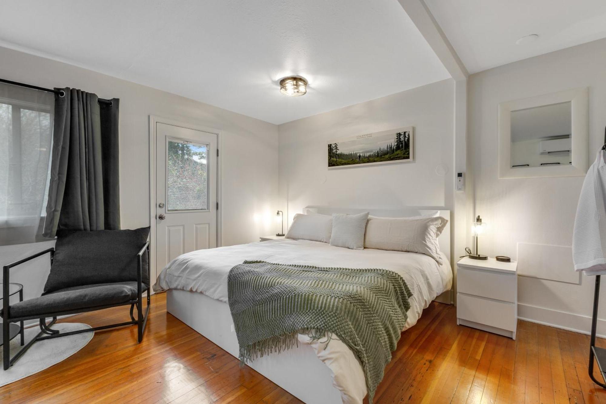 Mount Olympus Suite, 9 At Mount Walker *
